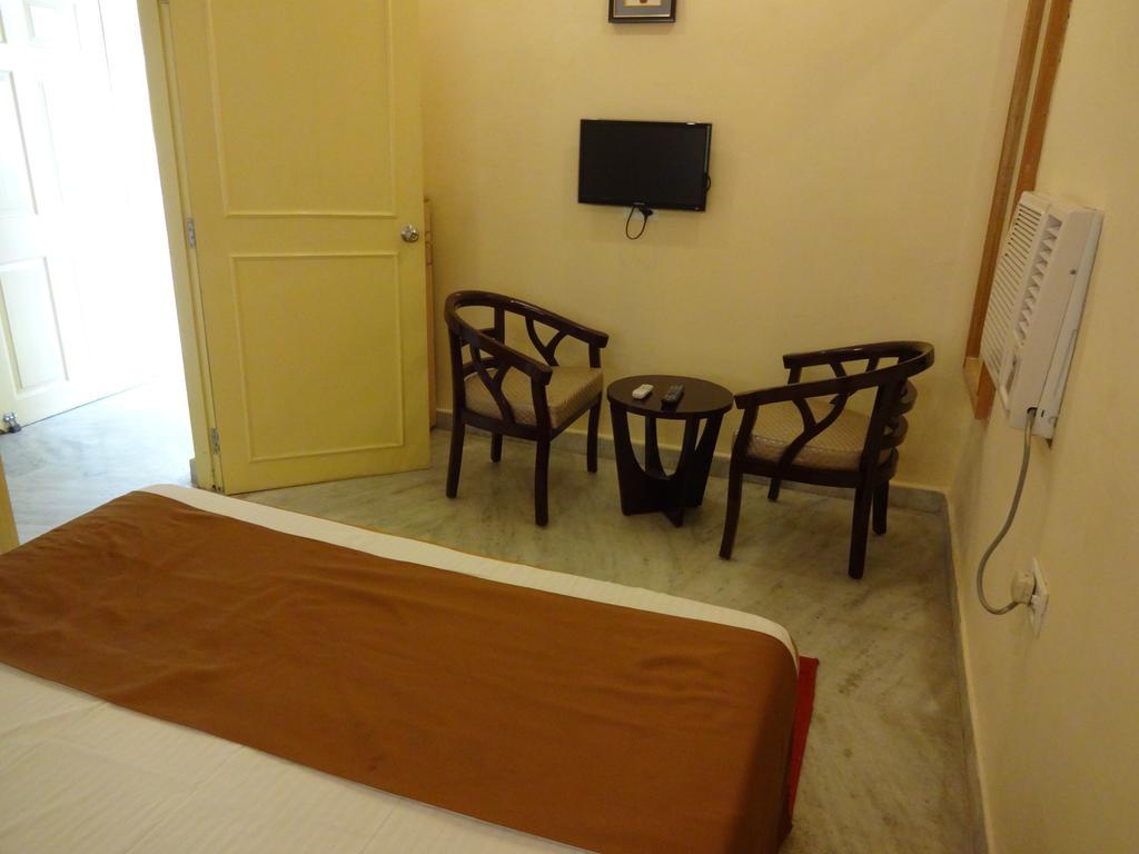 Hotel Sagar Tarang Residency Puri Habitación foto